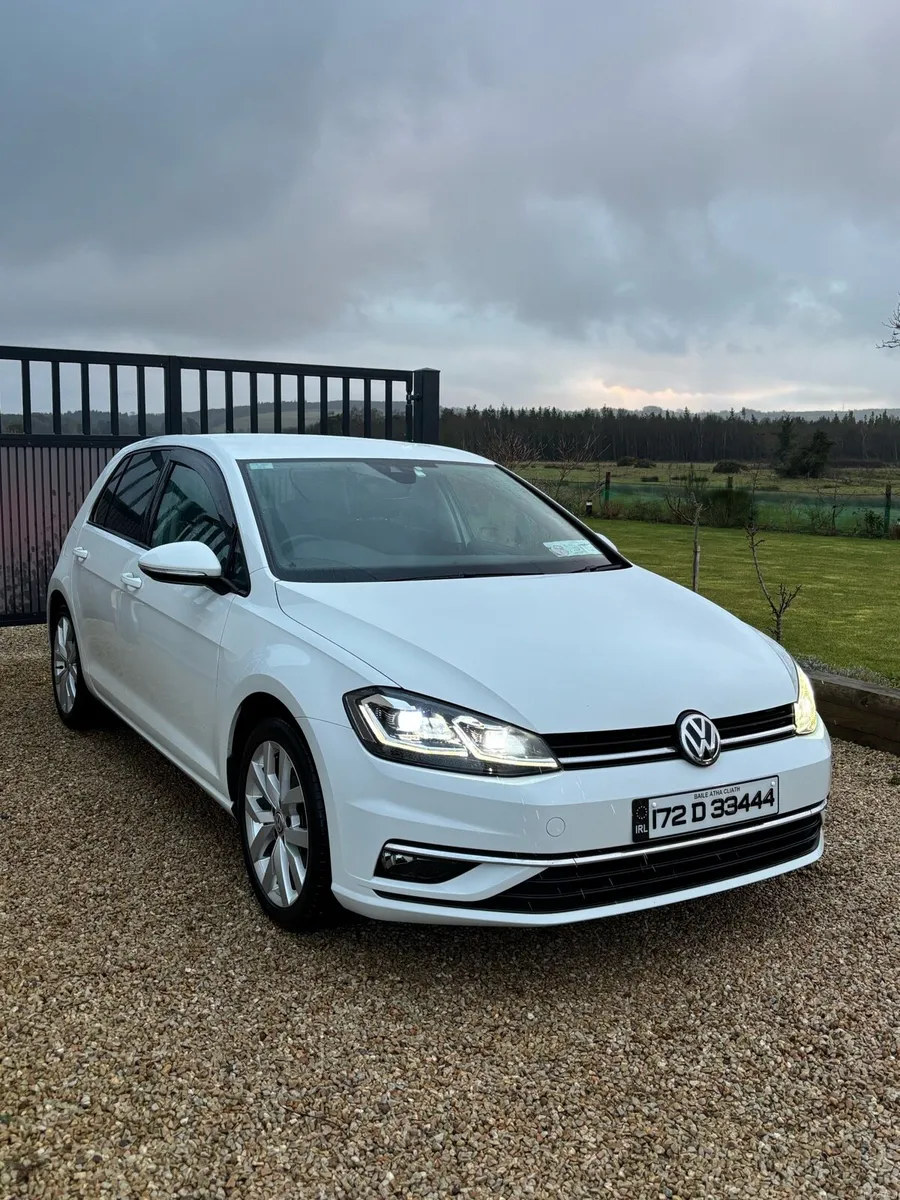 2017 Volkswagen TSI Golf HIGH SPEC MINT CONDITION - Image 1