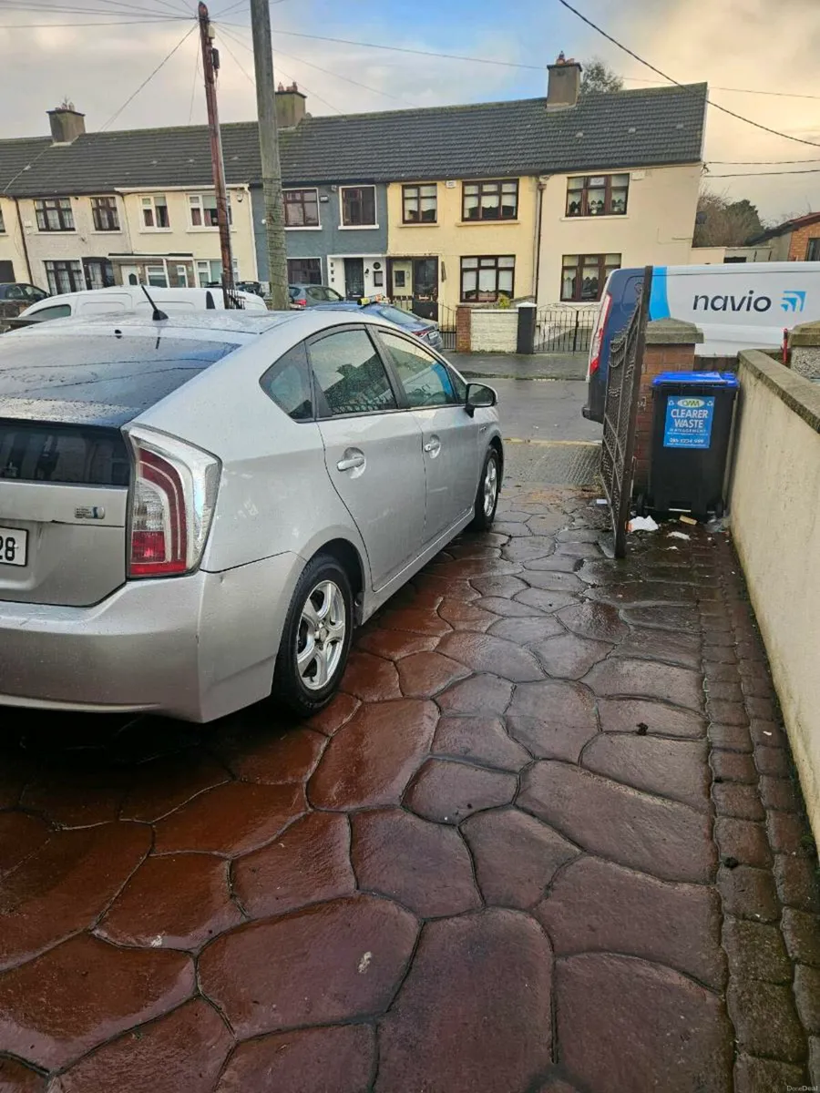 Toyota prius for sale - Image 3