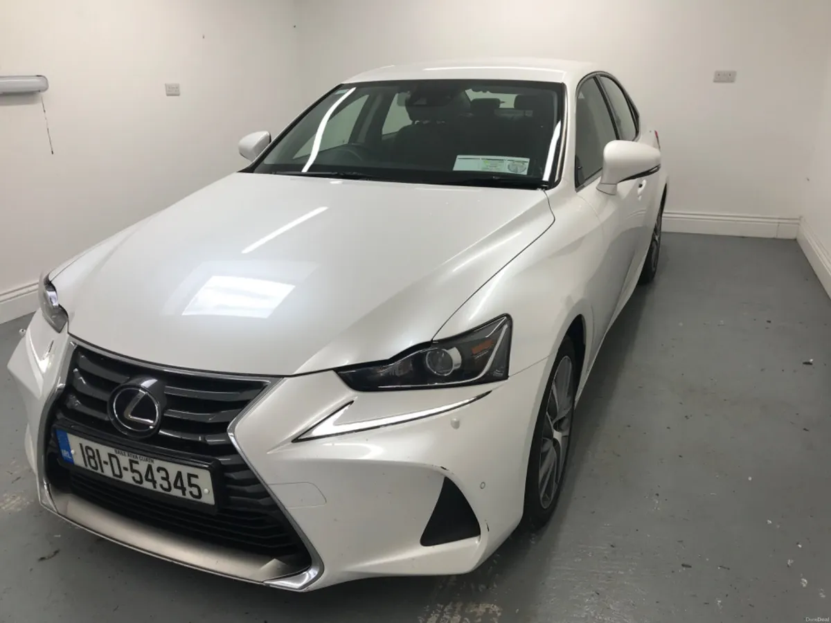 Lexus IS 2018 - Image 3