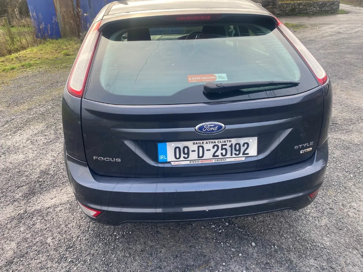 Ford Focus 2009 - Image 4