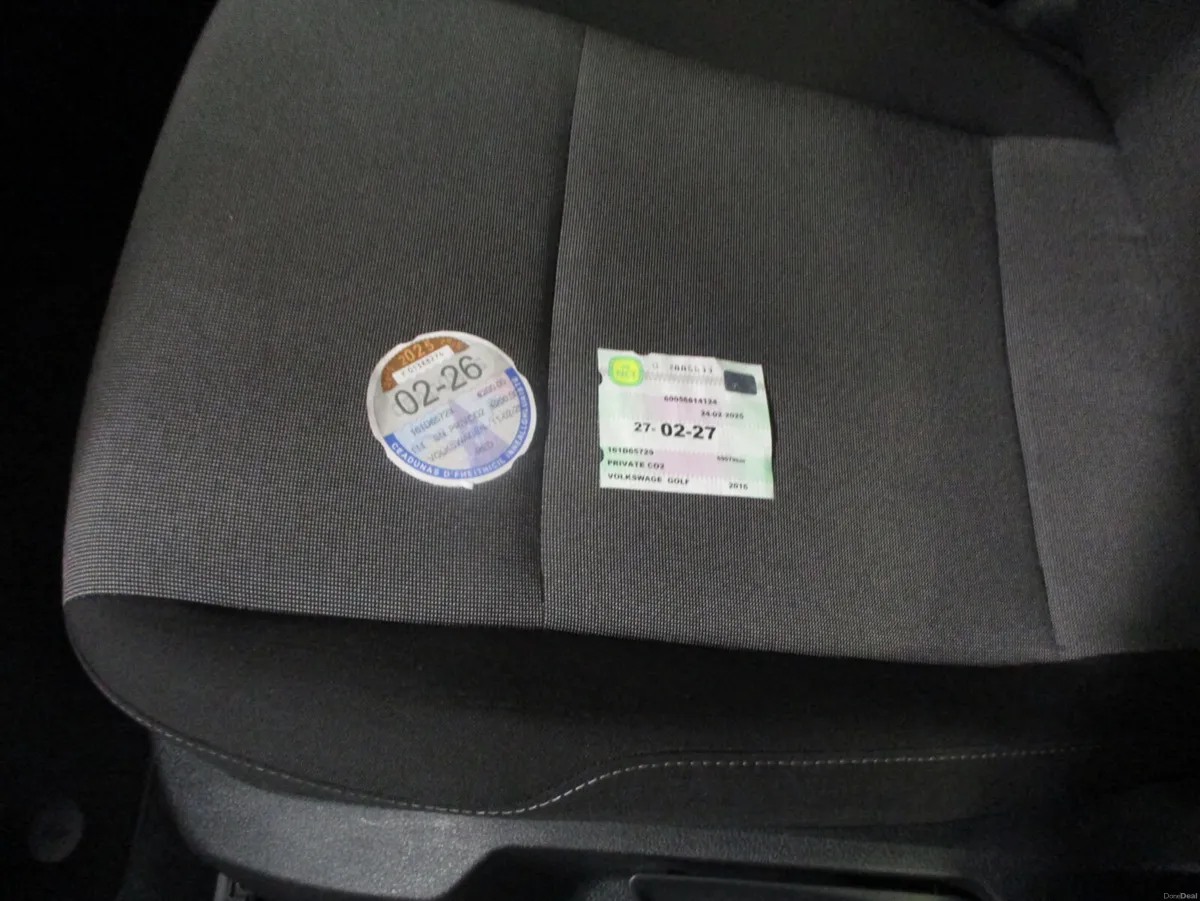 Volkswagen Golf 2016 1.2 TSI TURBO AUTO - Image 2