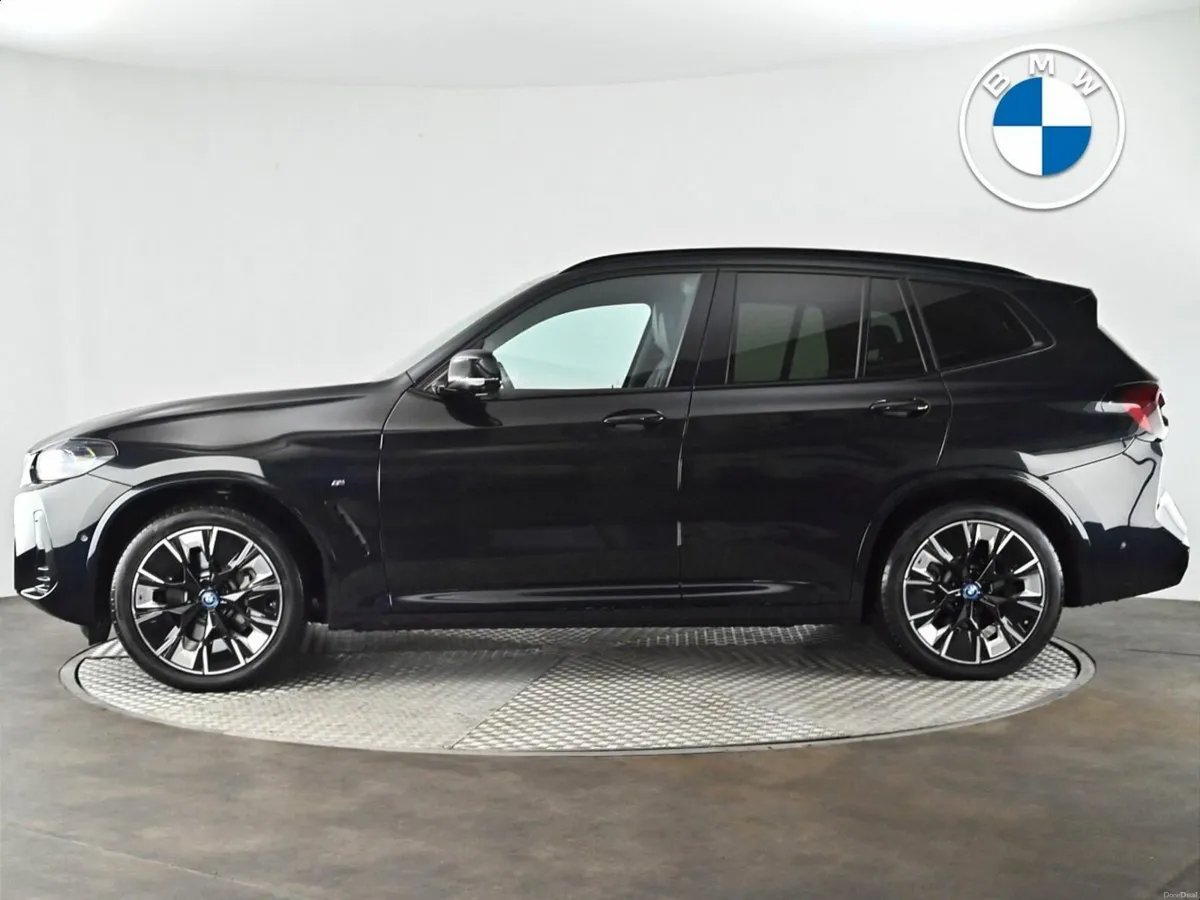 BMW iX3 M Sport Pro - Image 4