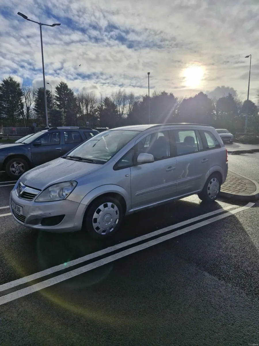 opel / Vauxhall Zafira 2010 - Image 4