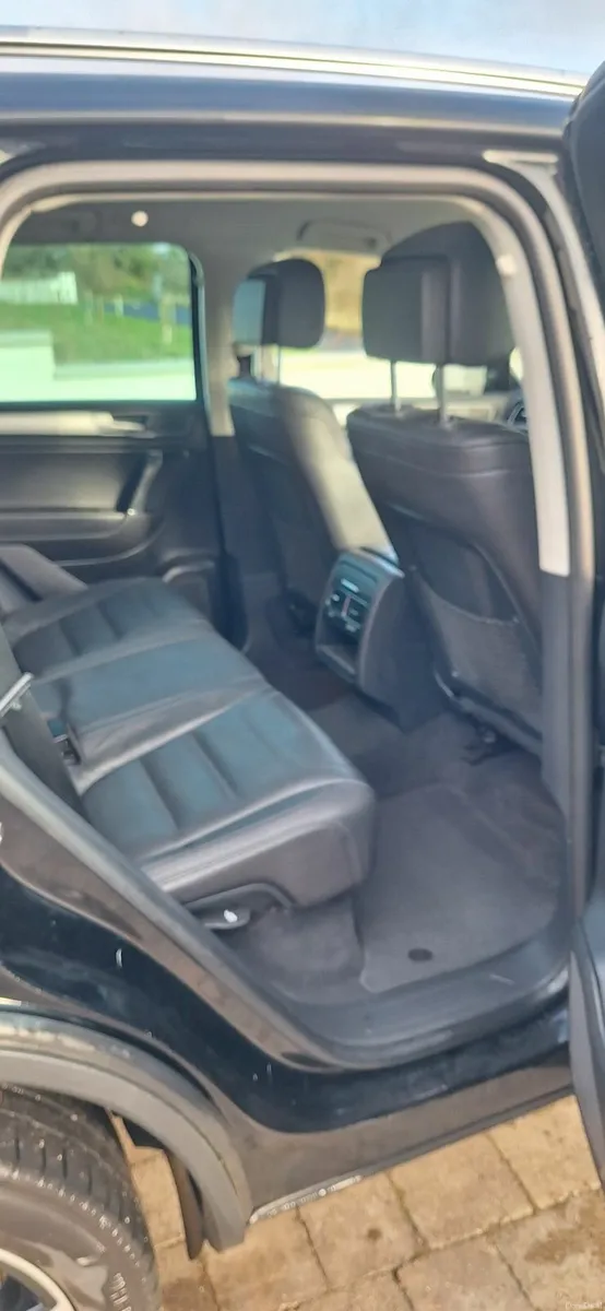 Volkswagen Touareg 5 Seat Commercial low mileage - Image 2