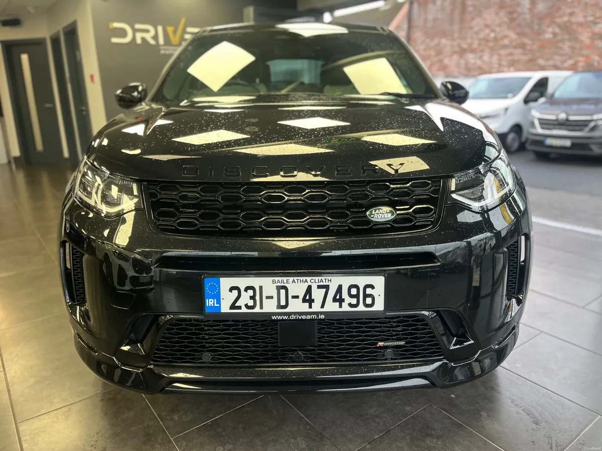 Land Rover Discovery Sport 2023 1.5 P300 Edition - Image 5