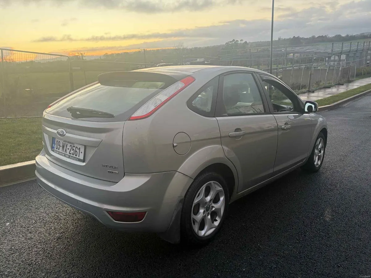 Ford focus - Image 4