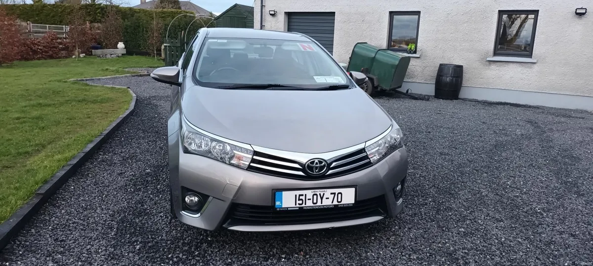 Toyota Corolla 2015 - Image 3