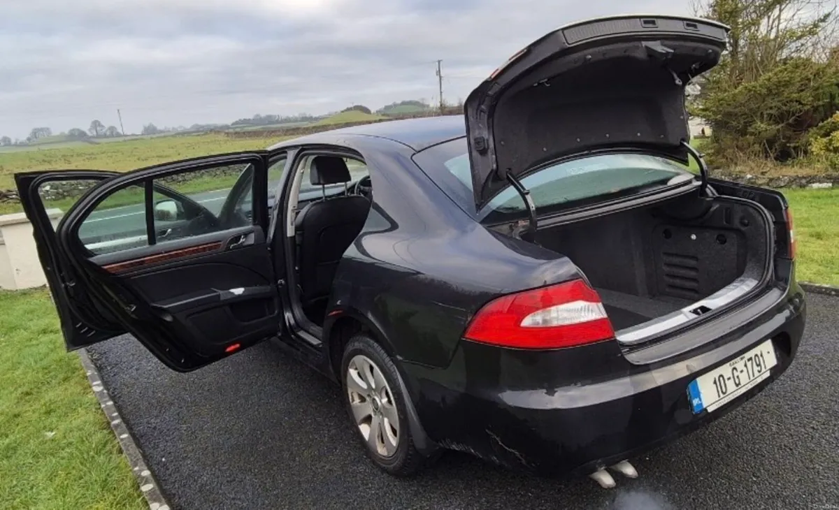 2010 Skoda 1.9tdi, test and taxed - Image 3