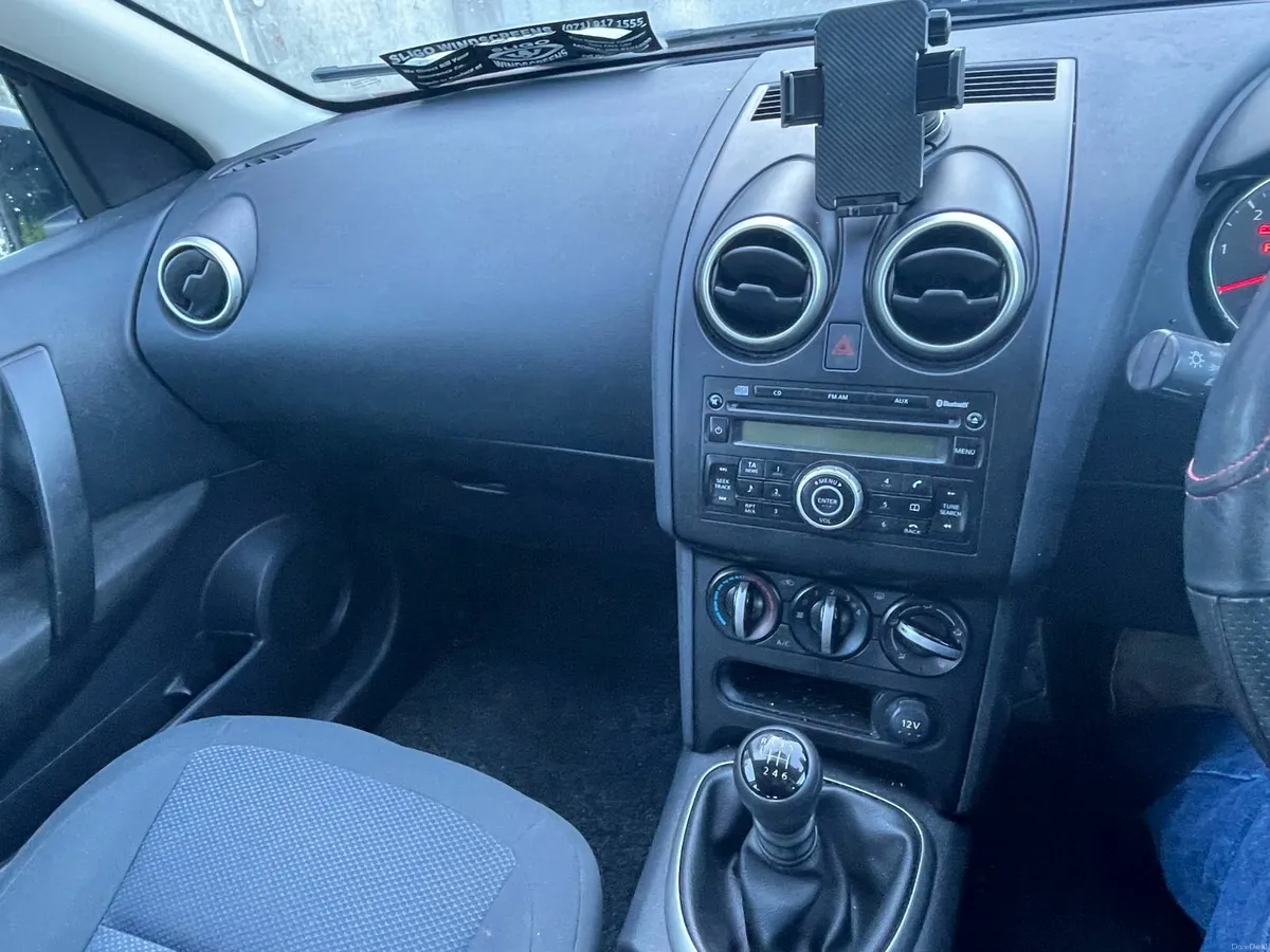 Nissan Qashqai 2010 - Image 4