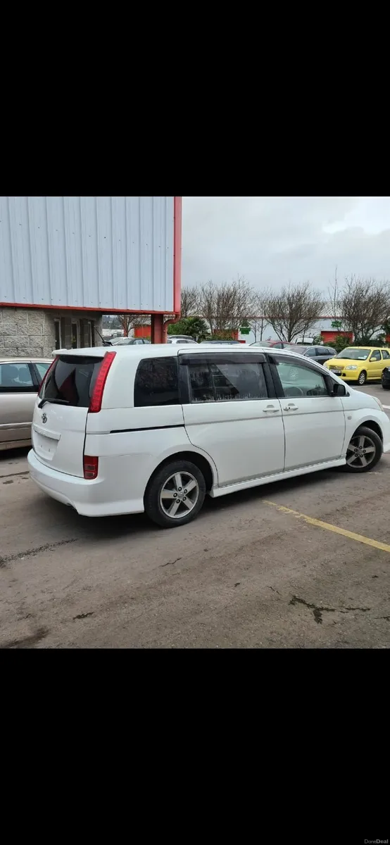 Toyota 7 seater taxed and tested