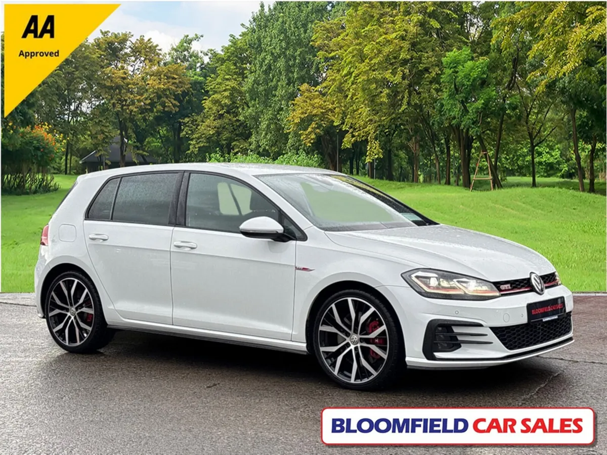 Volkswagen Golf GTI PERFORMANCE , DSG  // LOW MILE - Image 1