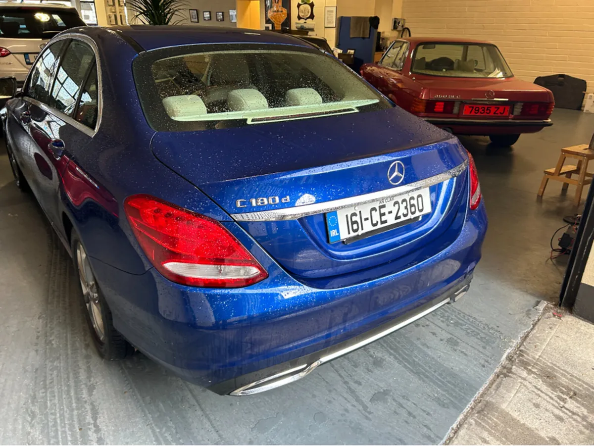 Mercedes-Benz C-Class ONLY 99000KLMS///TOP OF THE - Image 3