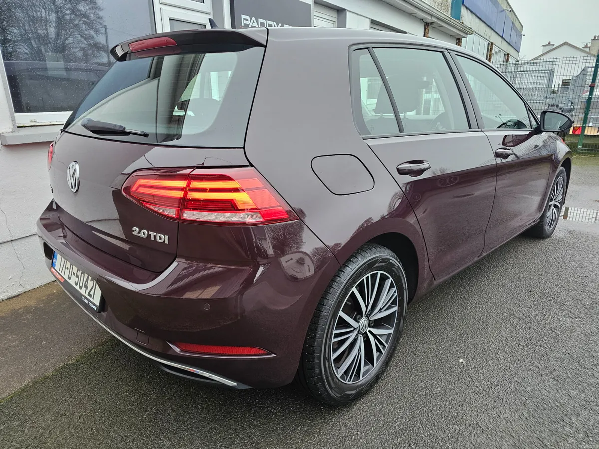 2017 Volkswagen Golf 2.0Tdi SE NAV 150BHP Manual - Image 3