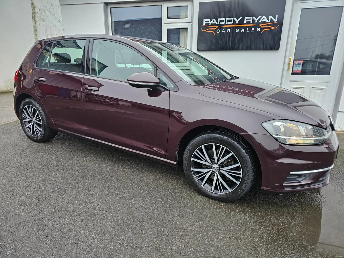 2017 Volkswagen Golf 2.0Tdi SE NAV 150BHP Manual - Image 2
