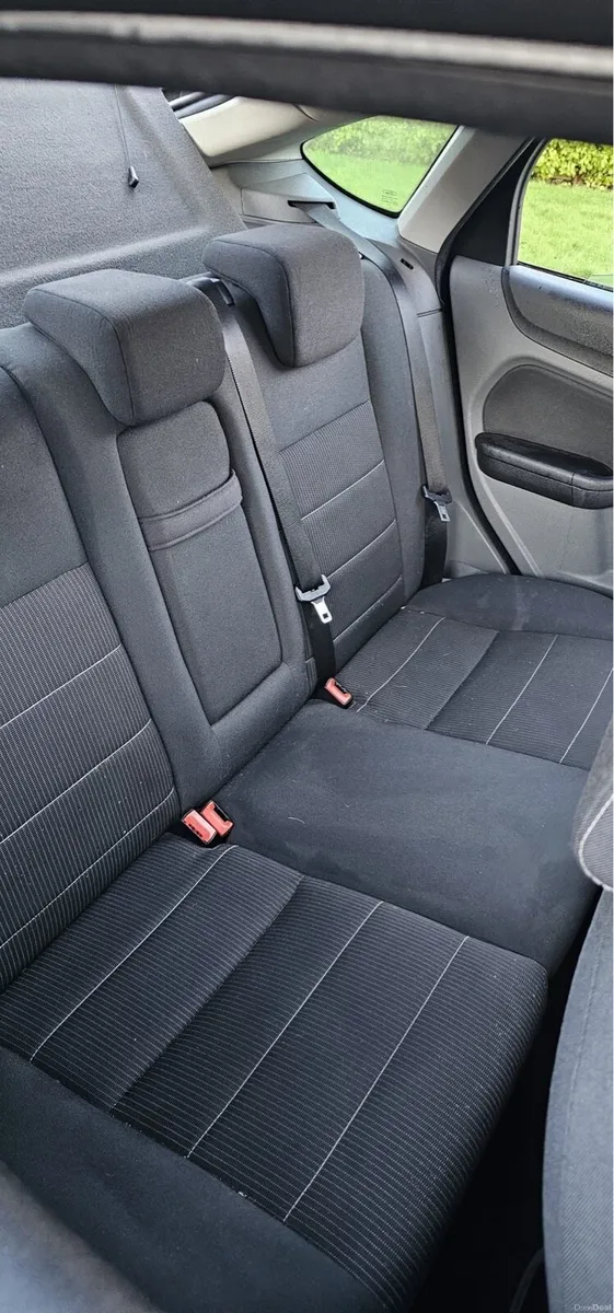 Ford Focus - Image 4