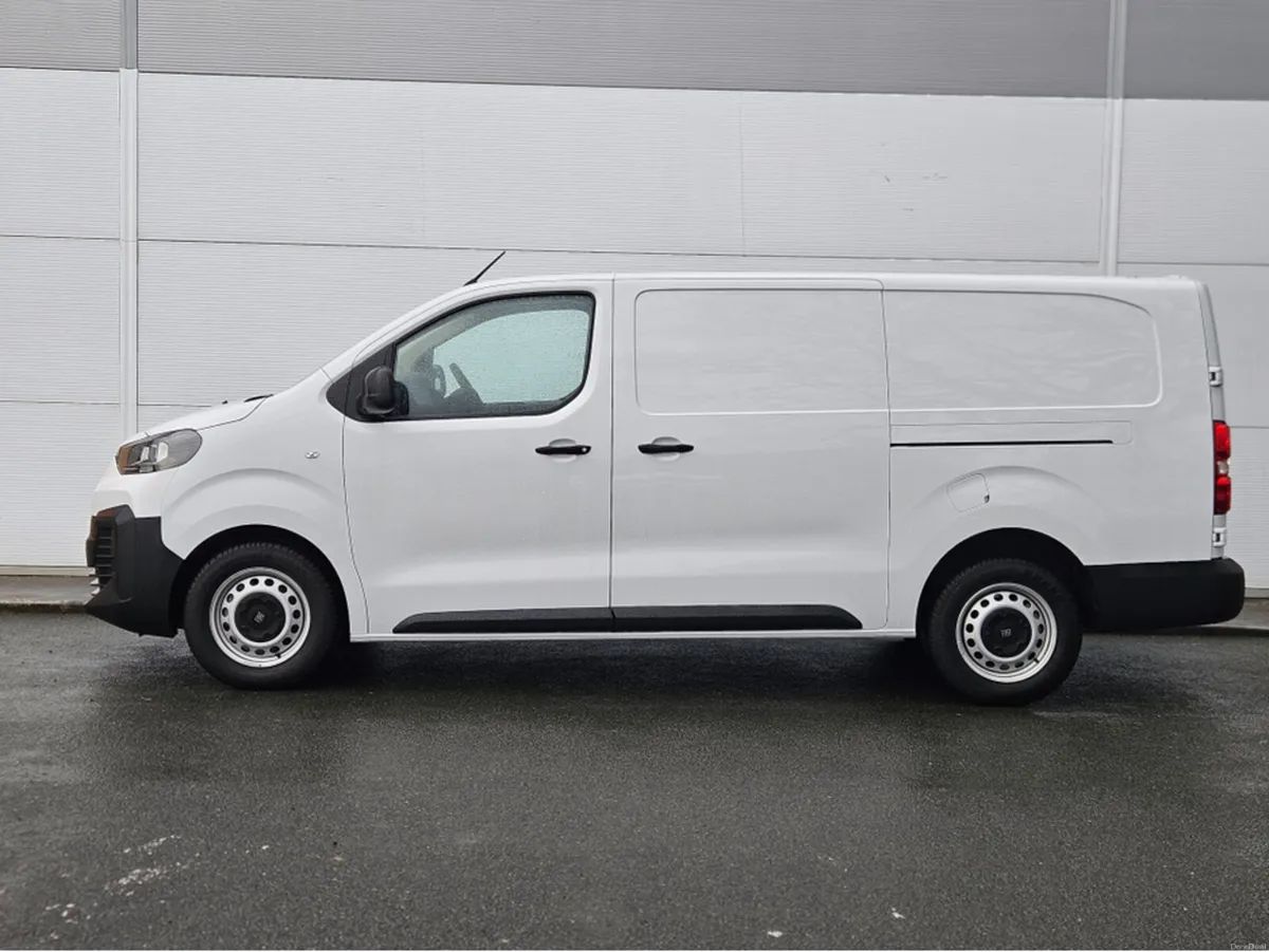 Fiat Scudo DEMO SALE! 1.5 L3 120HP TECNICO - Image 5