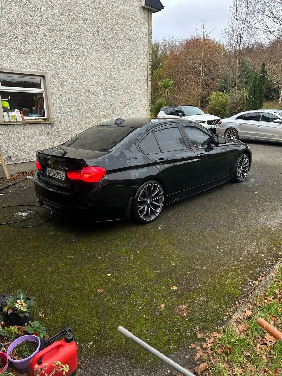 BMW 320D ED - Image 1