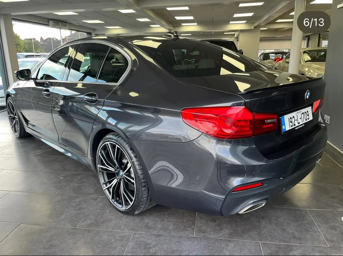 BMW 5-Series 2019 520d M-Sport - Image 4