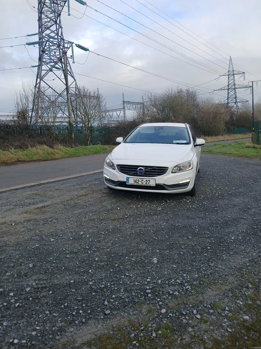 Volvo V60 2014 - Image 2