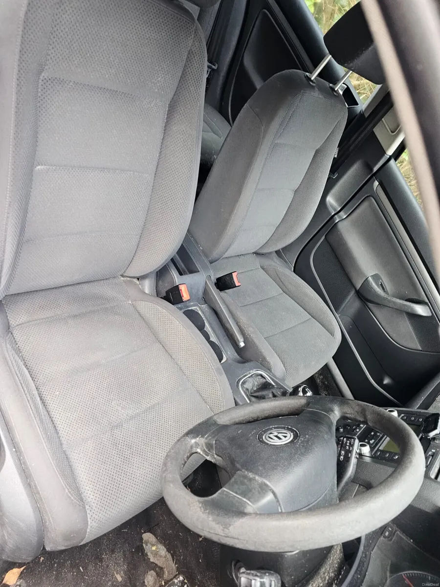 Volkswagen Golf 2006 1.9tdi €890 no offers - Image 3