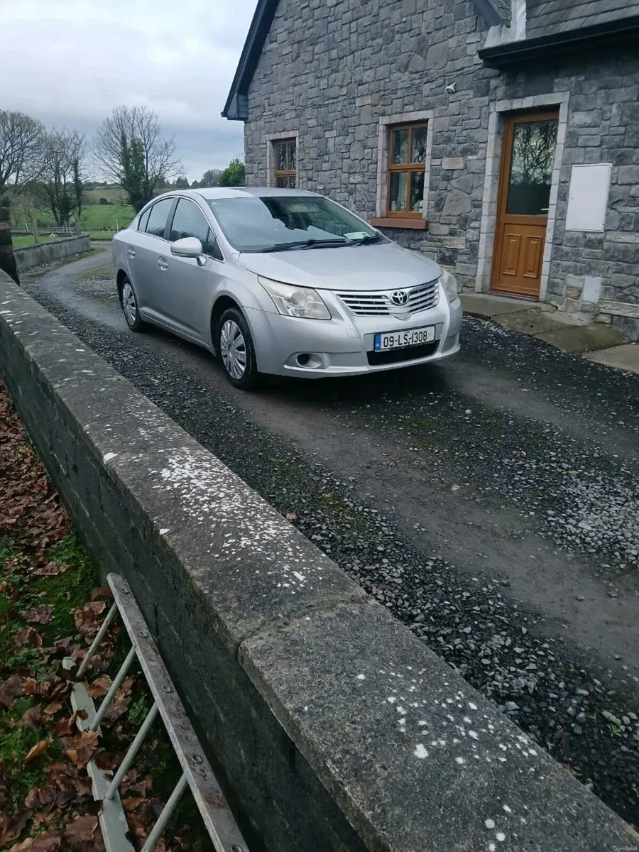 TOYOTA AVENSIS D4D T2 NEW NCT 2/27 TAX 6/26 - Image 2