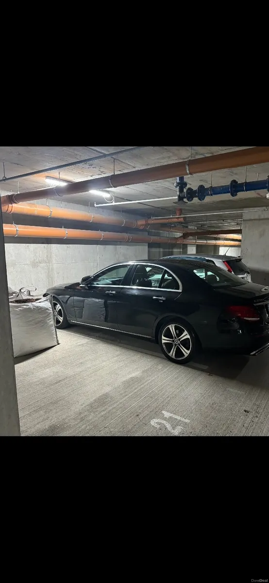 Mercedes-Benz E-Class 2018 - Image 1