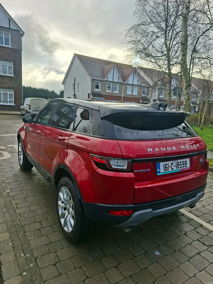 LAND ROVER EVOGUE 2016 - Image 3