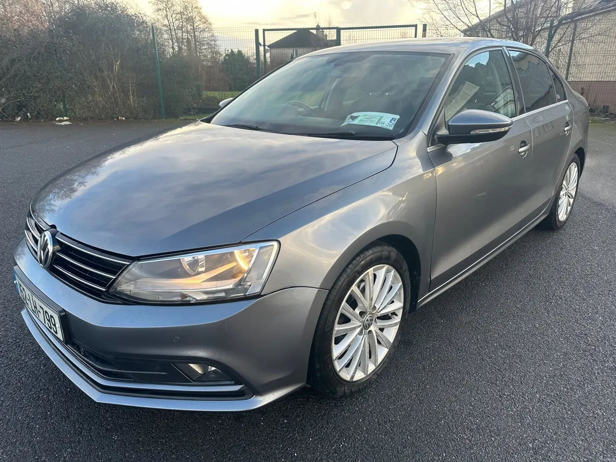 DSG Automatic Jetta NCT TAX LEATHER 2.0 Diesel - Image 2