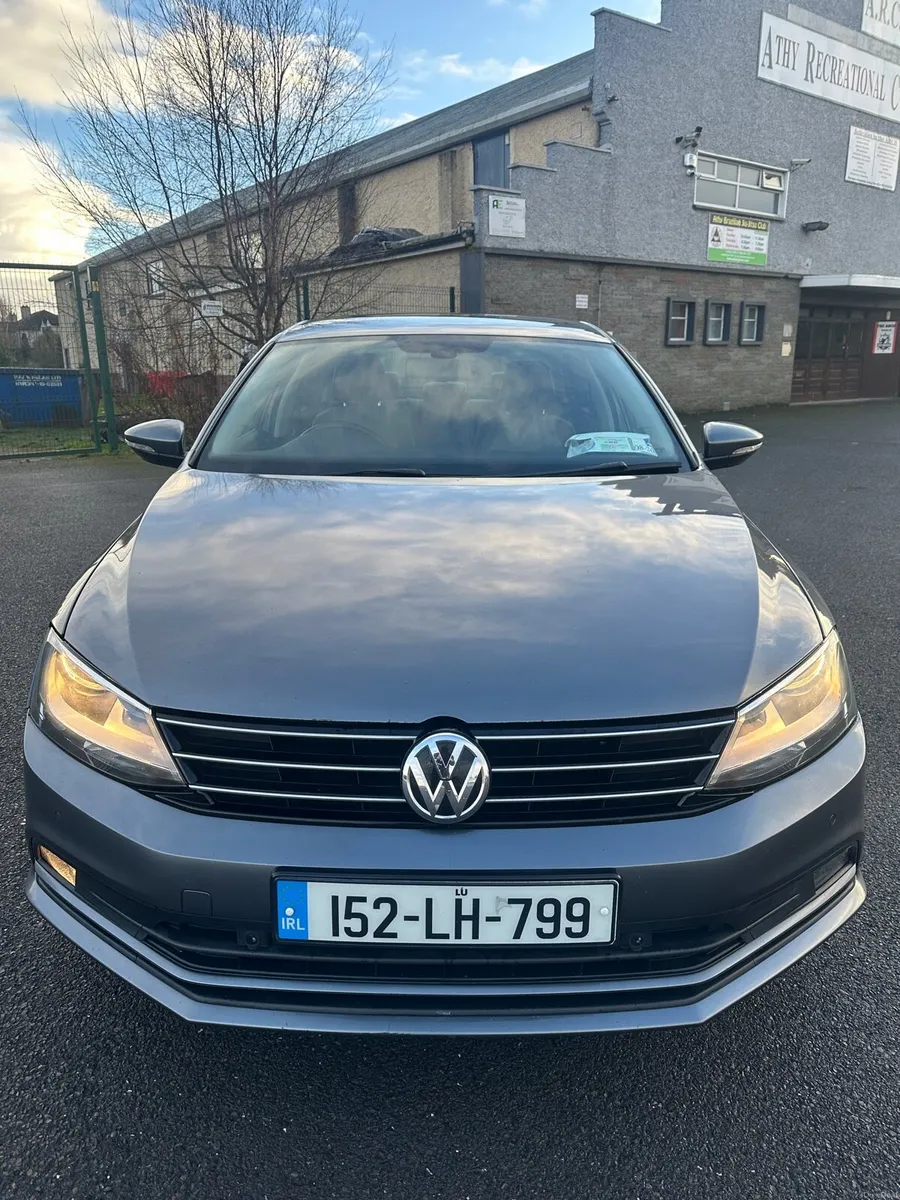 DSG Automatic Jetta NCT TAX LEATHER 2.0 Diesel - Image 3