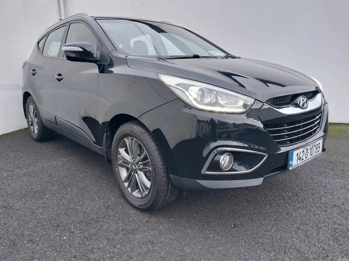 V. LOW miieage, 1 Owner Car, Brand NEW NCT. - Image 1