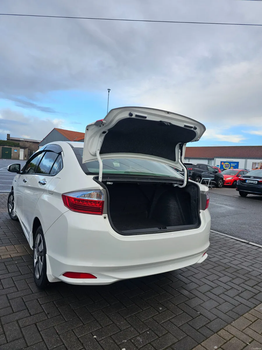 Honda Grace 2014 - Image 4