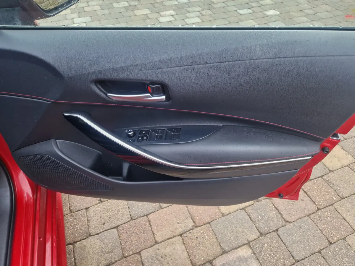 2020 Corolla Excel Hybrid - Image 4