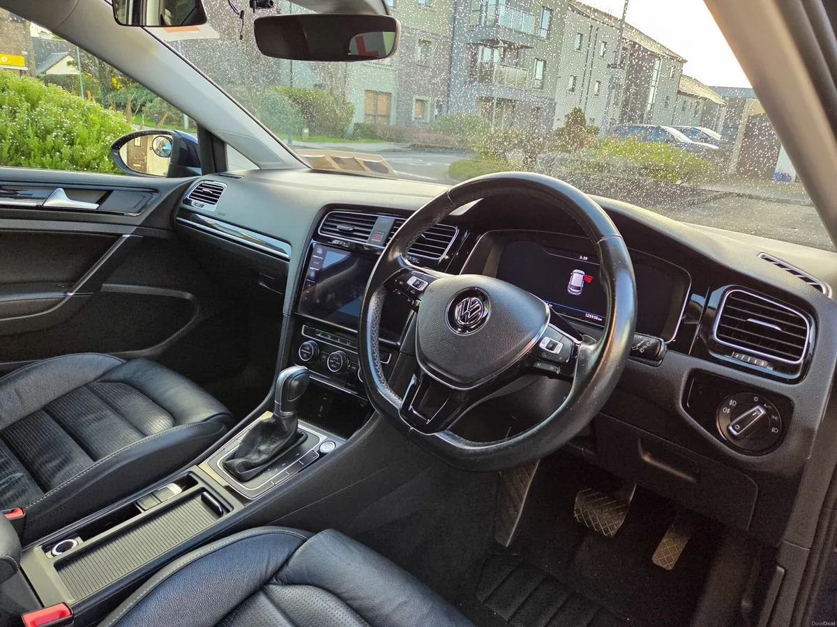 Volkswagen Golf Highline Auto 2017 - Image 3
