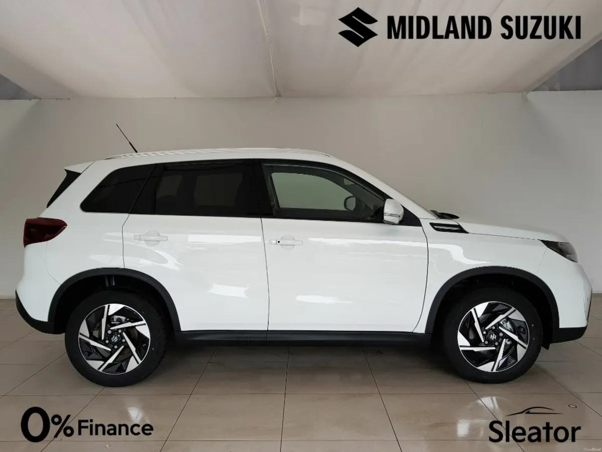Suzuki Vitara Ultra Automatic - Image 2