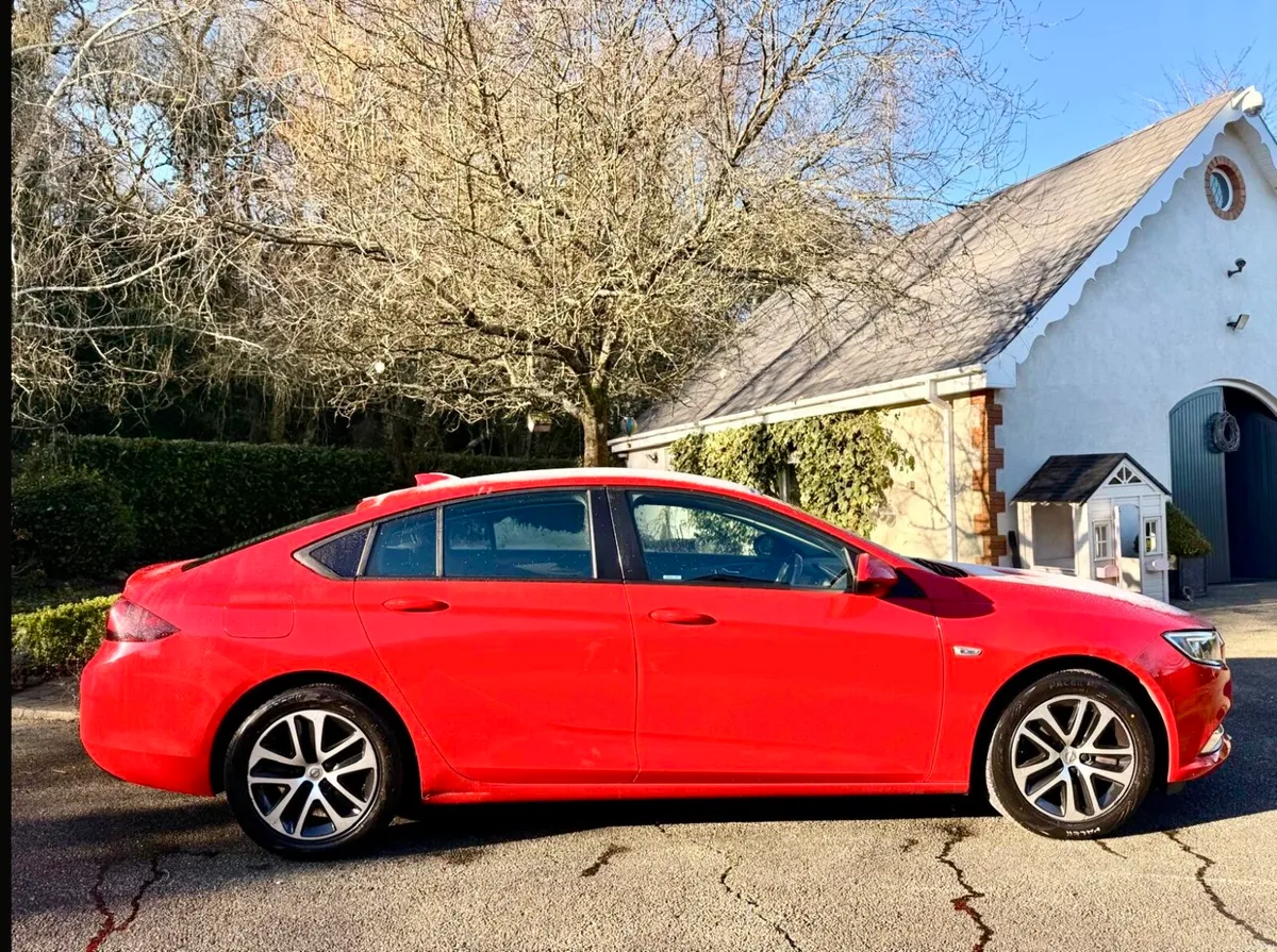 181 Opel Insignia 1.6 Eco Tec €7750 - Image 4