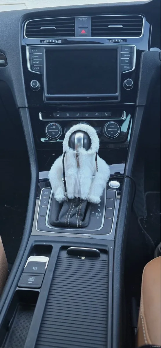 Volkswagen golf 1.4 petrol highline - Image 4