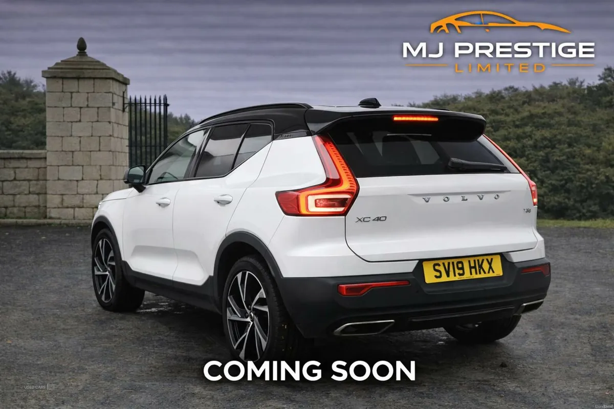 Volvo XC40 ESTATE - Image 3