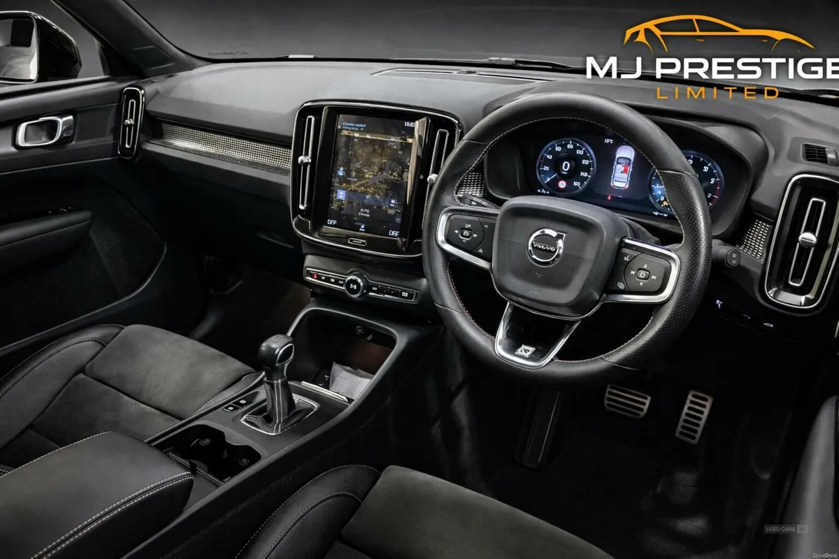 Volvo XC40 ESTATE - Image 4