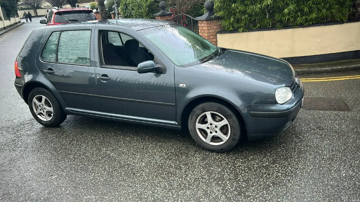 Volkswagen Golf 2003 - Image 4