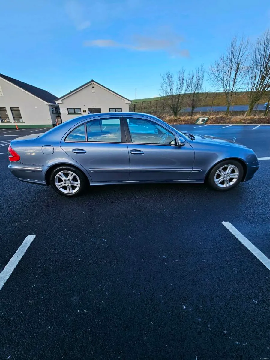 Mercedes e class 220cdi - Image 1