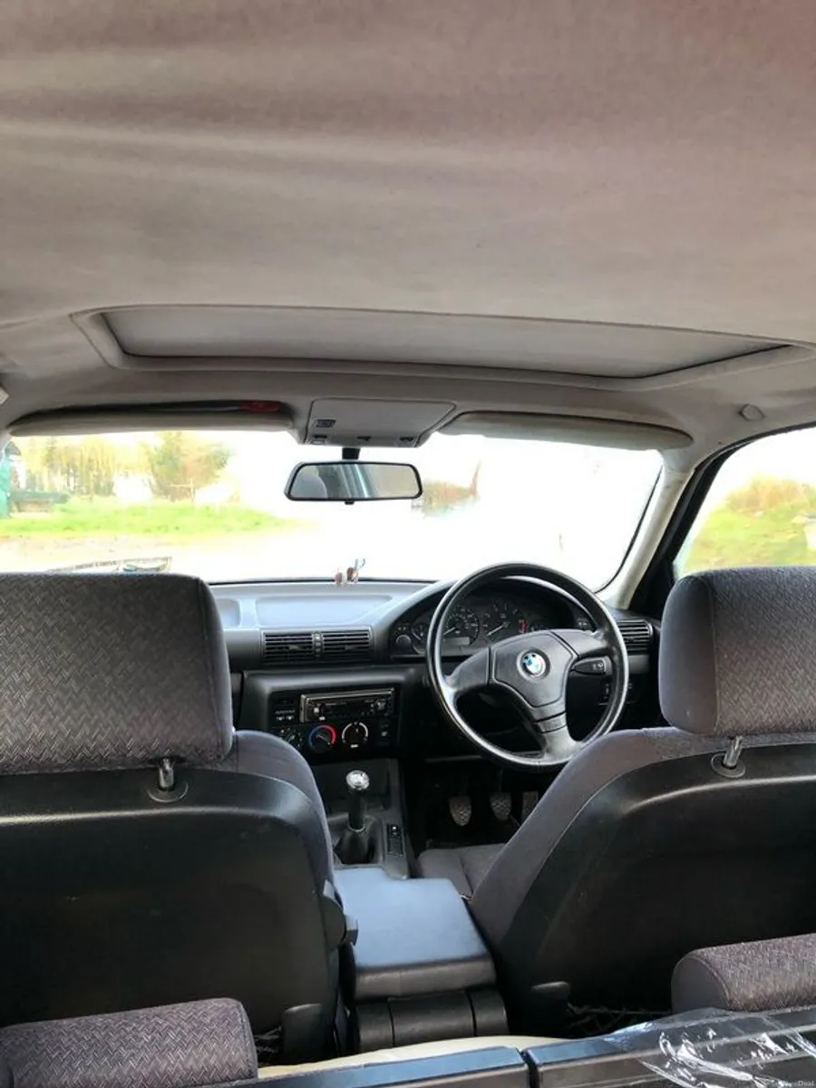 2000 Bmw 3-series - Image 2