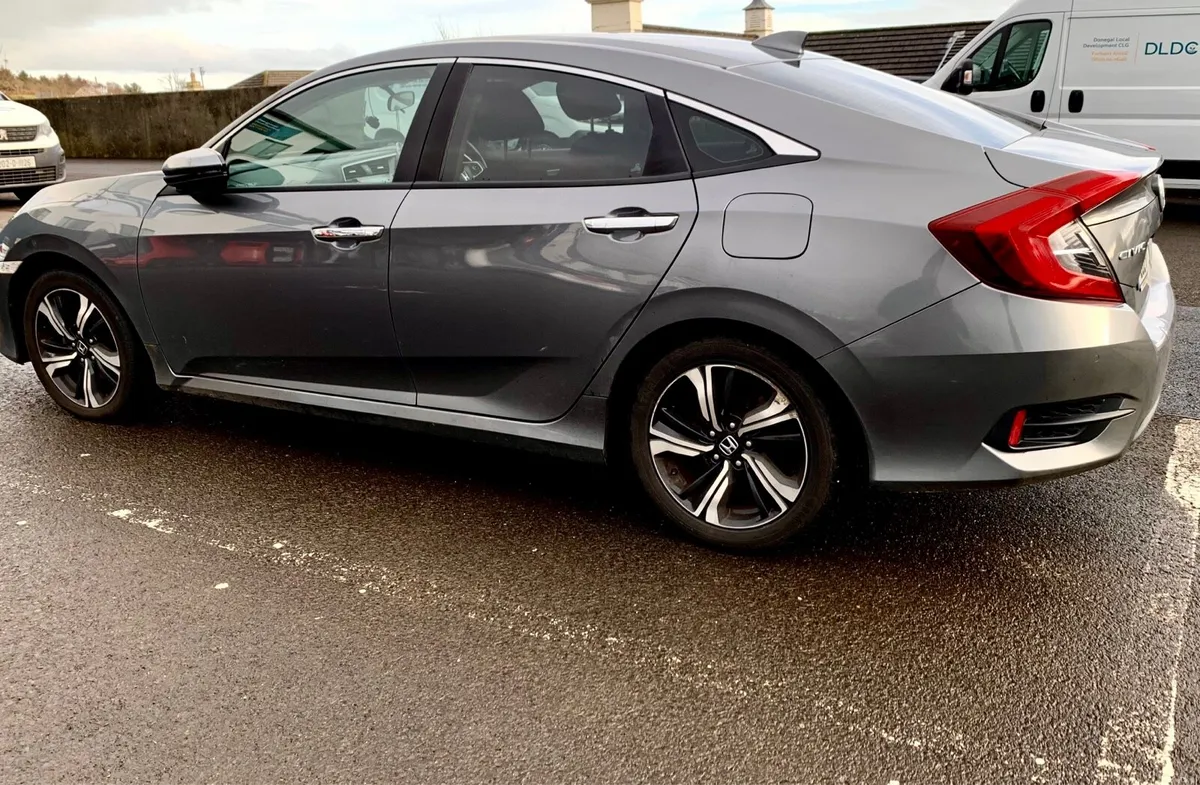 Honda Civic - Image 3