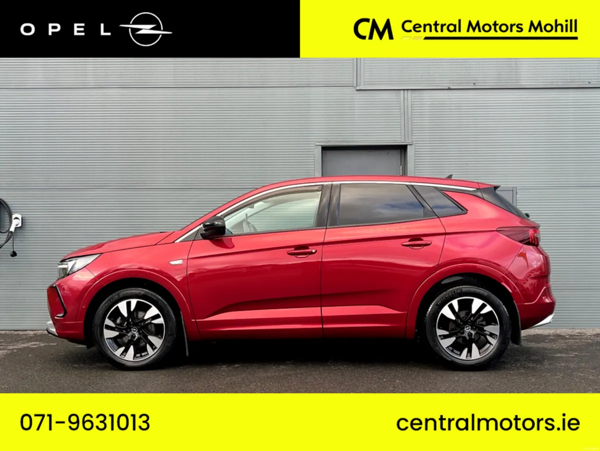 Opel Grandland ELEGANCE-1.5 130 BHP Diesel * Low M - Image 2