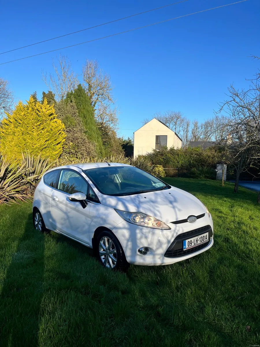Ford Fiesta 1.2 2009 - Image 4