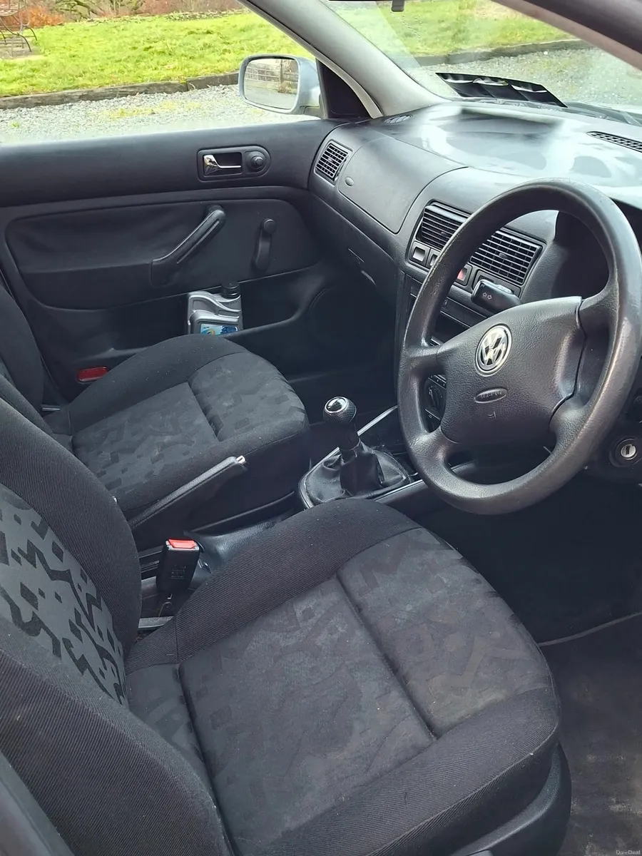 Volkswagen Golf 2000 - Image 3