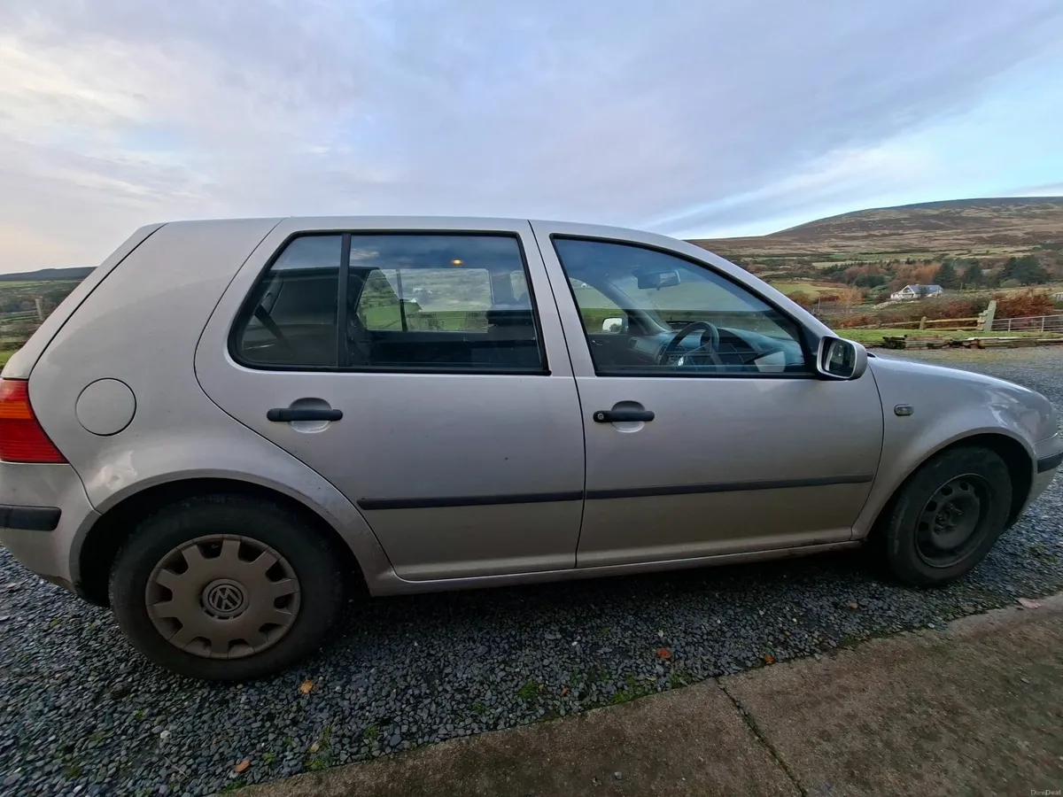 Volkswagen Golf 2000 - Image 4