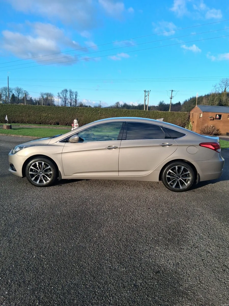 Hyundai i40 2018 - Image 2