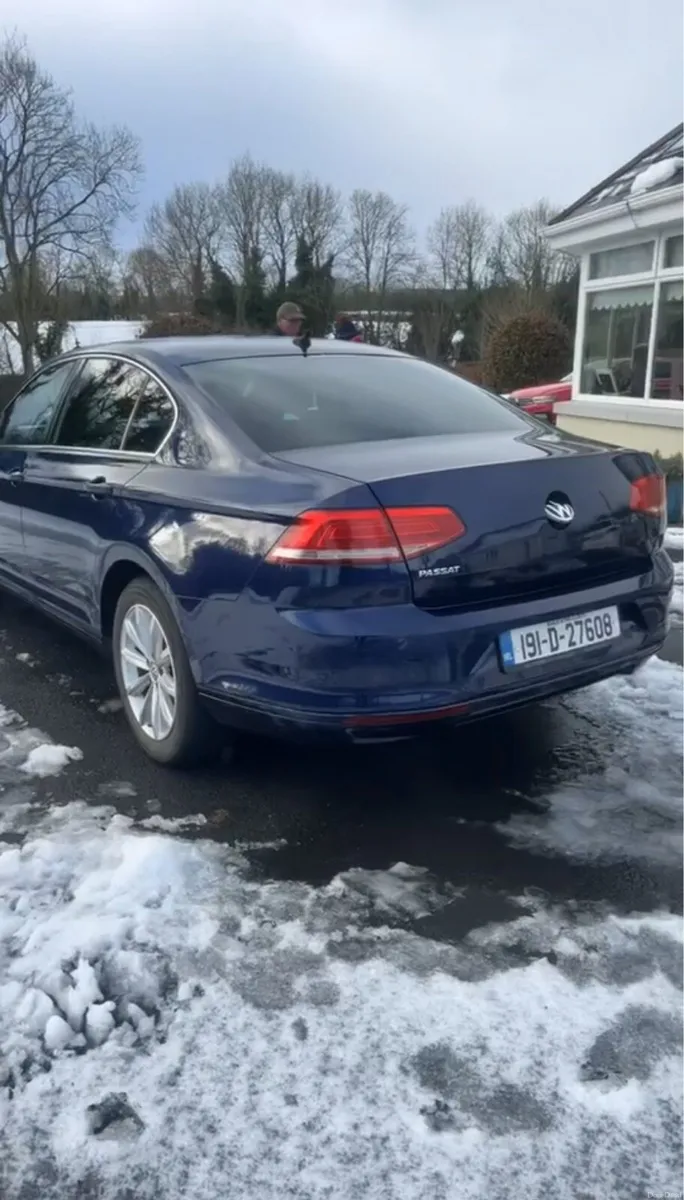 Volkswagen Passat 2.0TDI. €15800 - Image 4