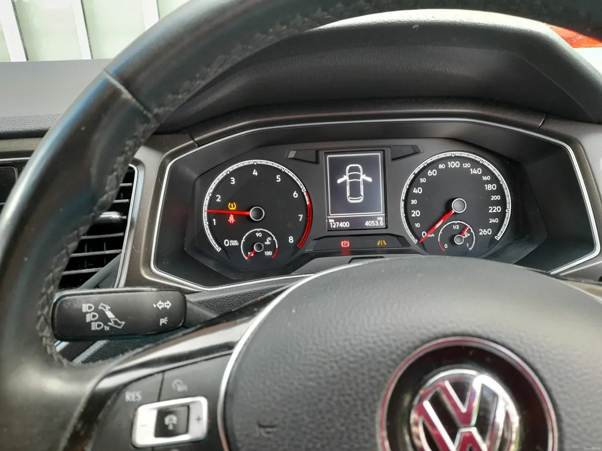 Volkswagen T-Roc 2019 - Image 3