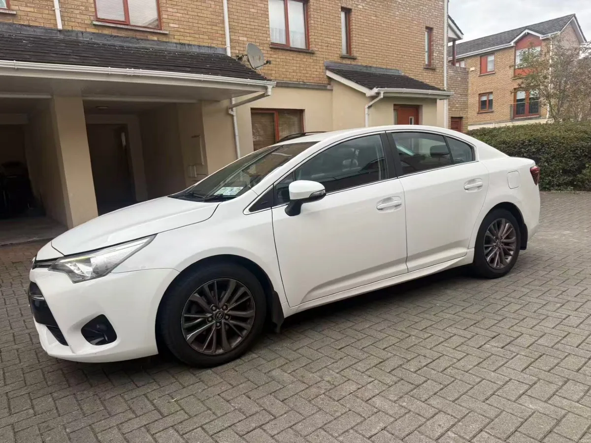 Toyota Avensis 2015 - Image 3